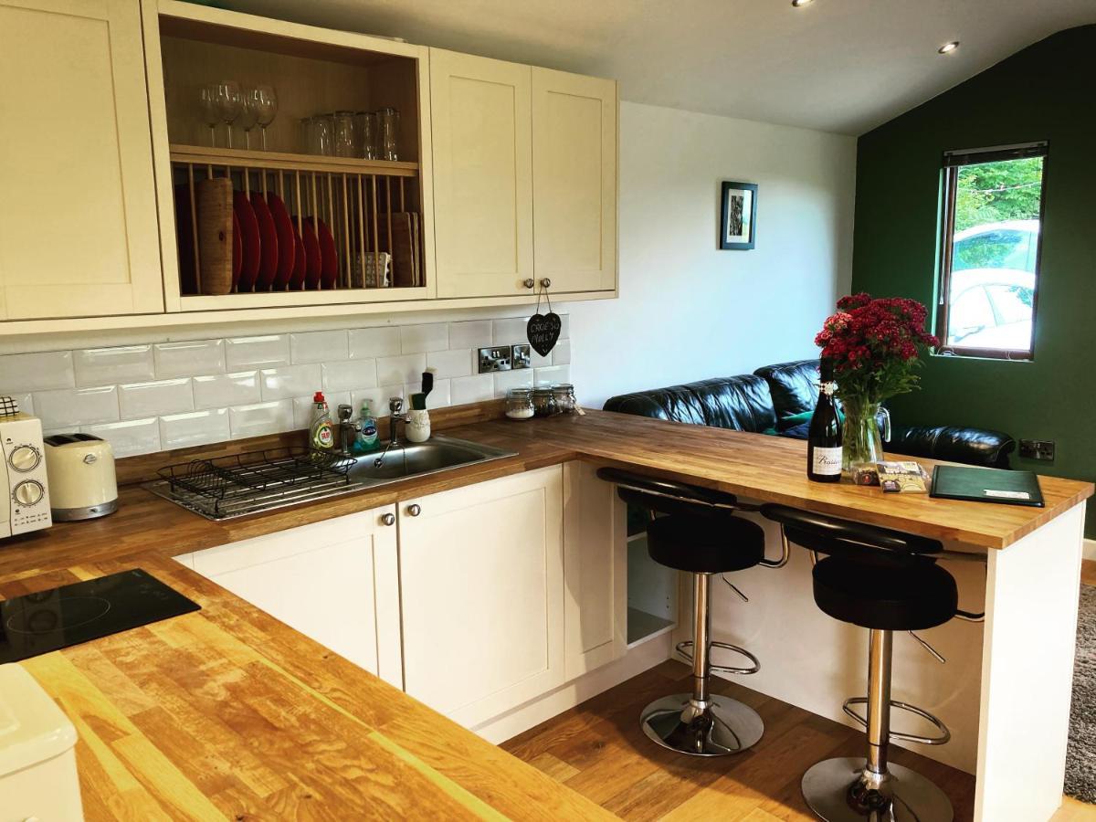 Cabin Pren , Darowen , Machynlleth Appartement Buitenkant foto