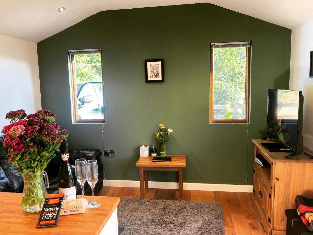 Cabin Pren , Darowen , Machynlleth Appartement Buitenkant foto